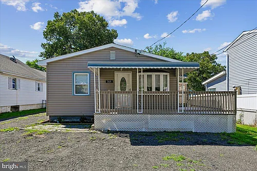 765 202nd St Photo 1