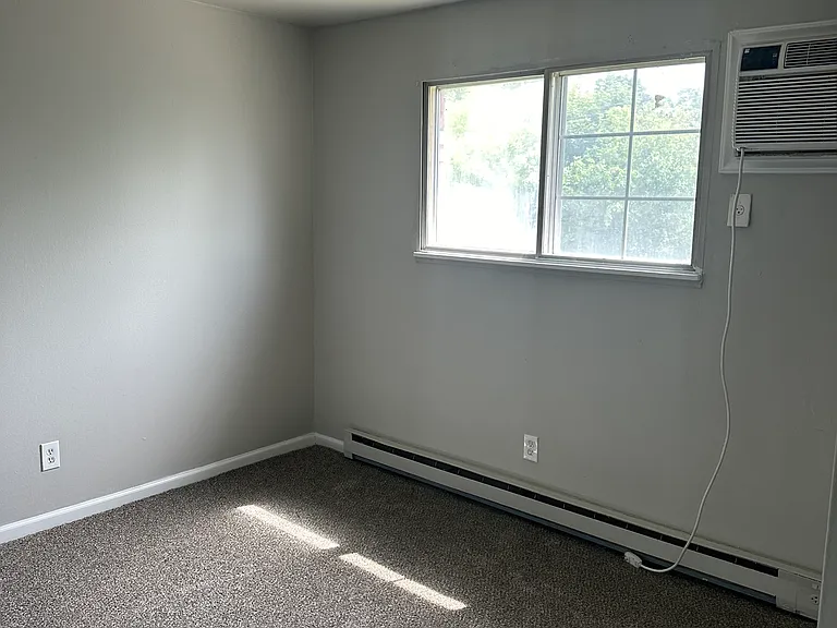 Mulberry Row Apartments — Photo 20