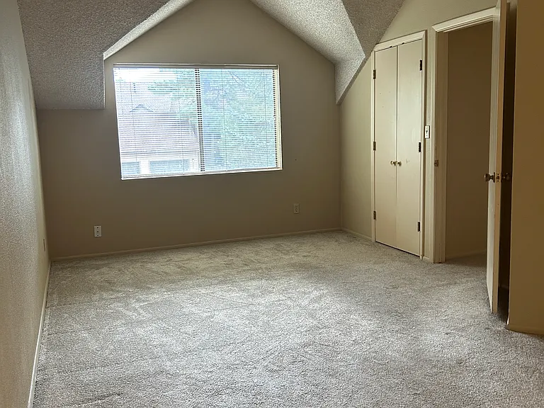 4005 N Goodwin Cir — Photo 12