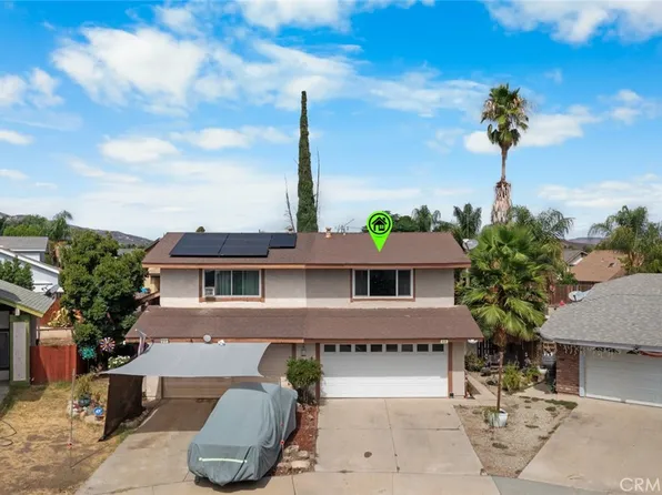 809 Canary Ct, Lake Elsinore, CA 92530