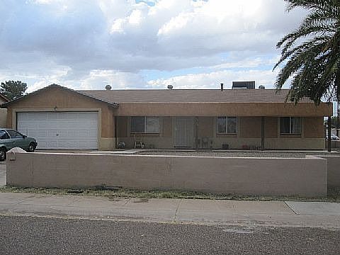 5th image of 3938 E Captain Dreyfus Ave