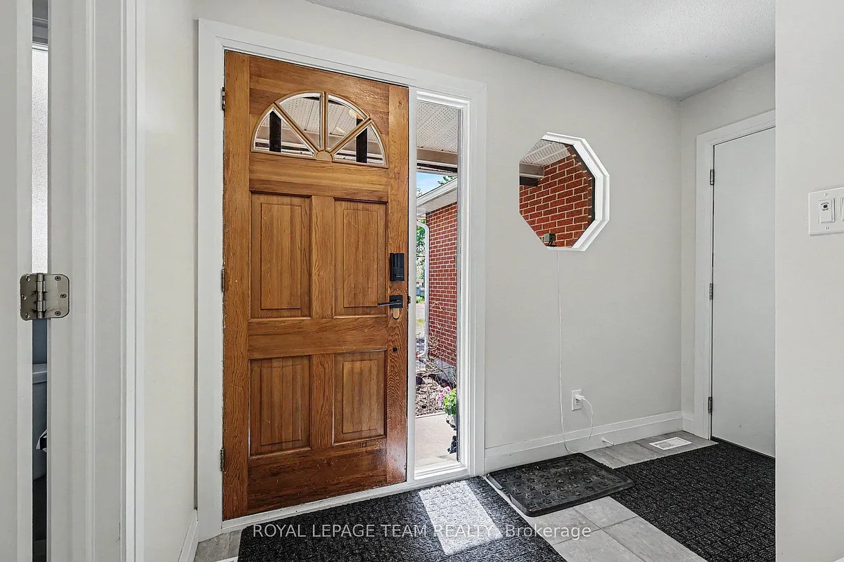 Building Photo - 495 Edgeworth Ave