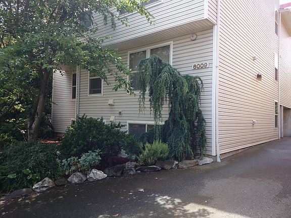 5th image of 6009 14th Ave NW Unit 101
