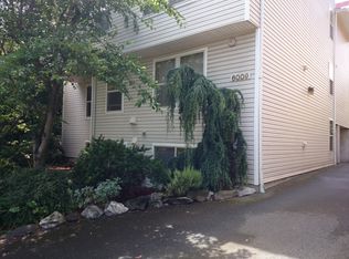6009 14th Ave NW UNIT 201, Seattle, WA 98107