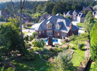 10063 Fox Cove Rd, Knoxville, TN 37922