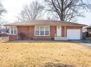 227 W Delmar Ave, Alton, IL 62002