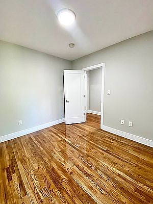 5th image of 84-47 Lefferts Blvd #3B