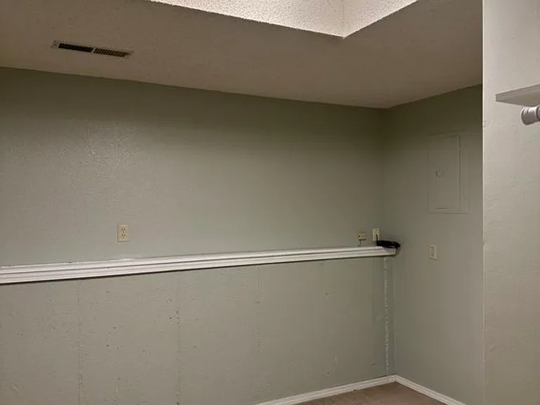 305 Orchard Cir — Photo 20