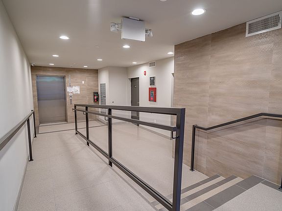 2nd image of 10269 Santa Monica Blvd #206