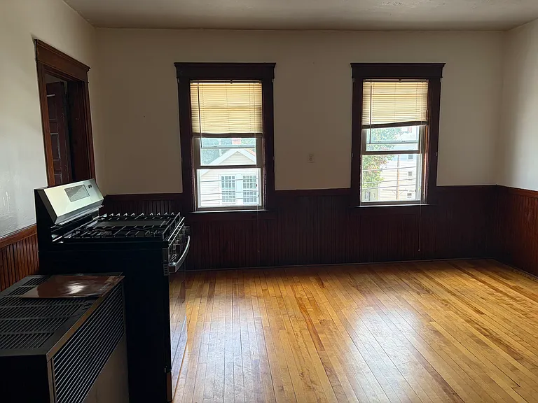 16 Brookline St #L — Photo 3