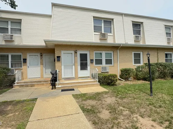 65 White Street #B, Eatontown, NJ 07724