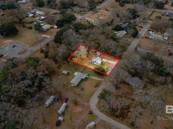 12595 Pecan St #3, Grand Bay, AL 36541