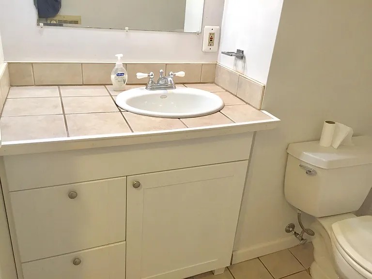 In law-suite full bath features ceramic tile counter and floors.

(sorry dont have pic of other 2 baths yet)