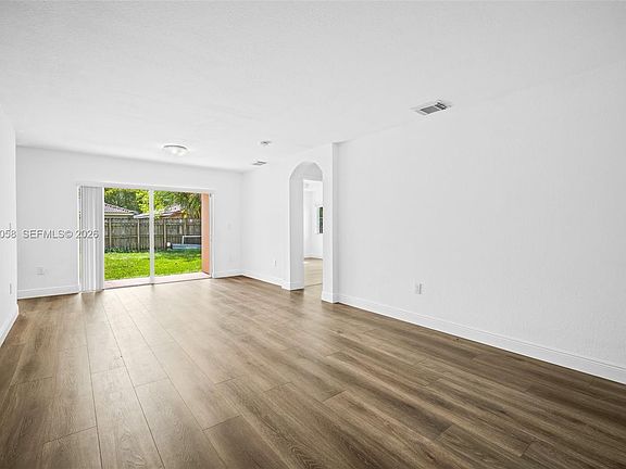 4th image of 13232 SW 283rd Ter