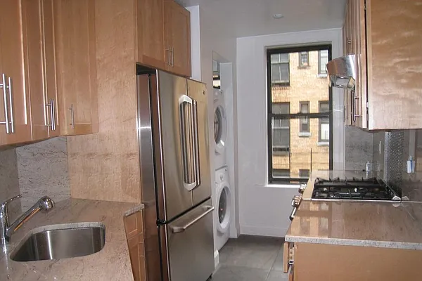 Rented by Corcoran | media 17