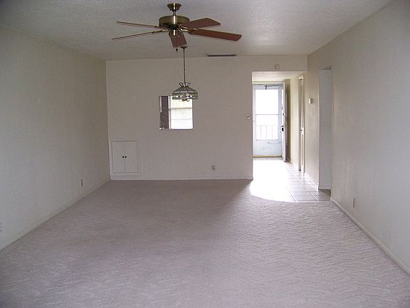 4th image of 333 W Lake Howard Dr #303B