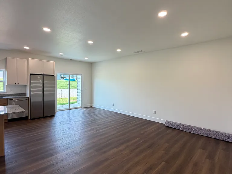 3105 Aaron Ave #B — Photo 7