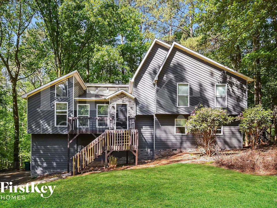 756 Cedar Creek Way