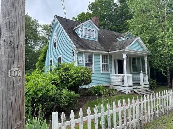 1043 West St, Wrentham, MA 02093