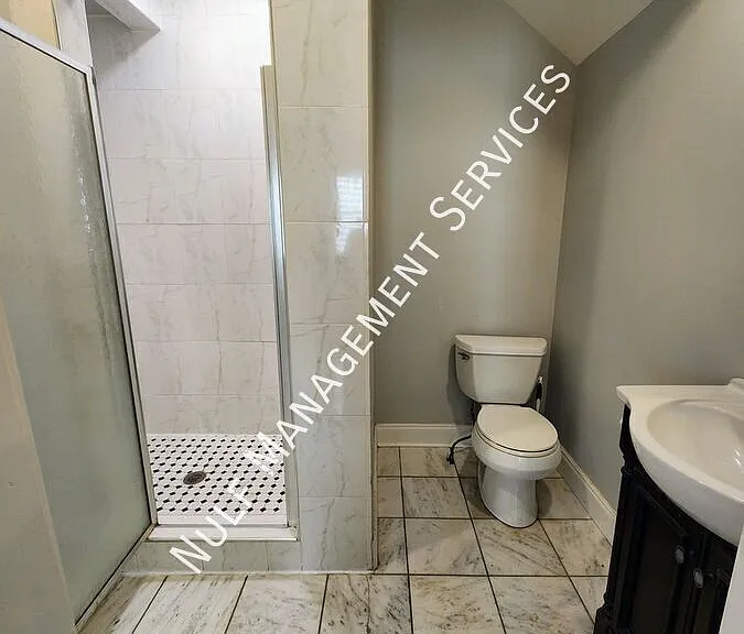 930 Portland St #1 — Photo 8