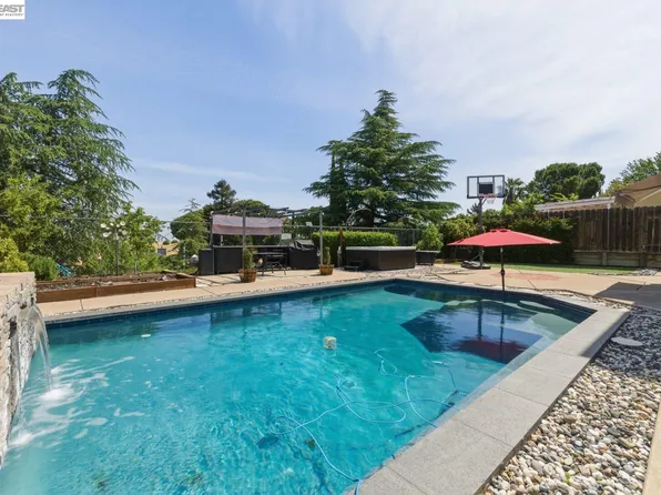 3917 Warbler Dr, Antioch, CA 94509