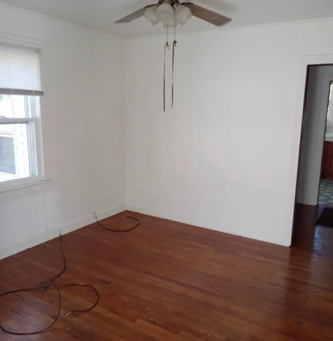 1 bed, 700 sqft, $900 — Photo 3