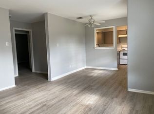 1518 Early Ln APT B, Houston, TX 77055
