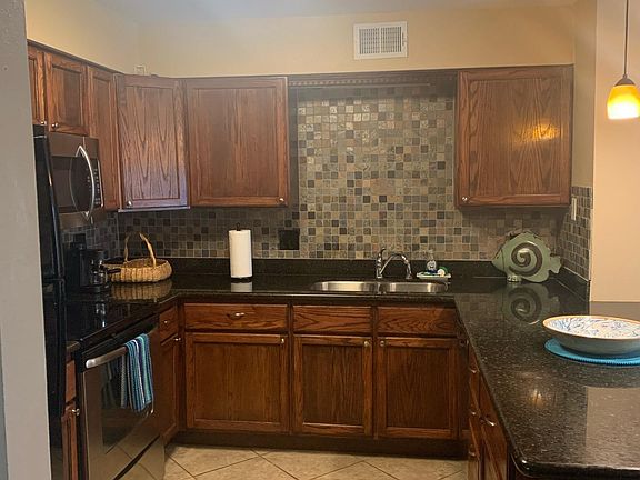 2nd image of 3113 Laguna Blvd Unit 109
