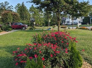 8467 Old Cavalry Dr, Mechanicsville, VA 23111