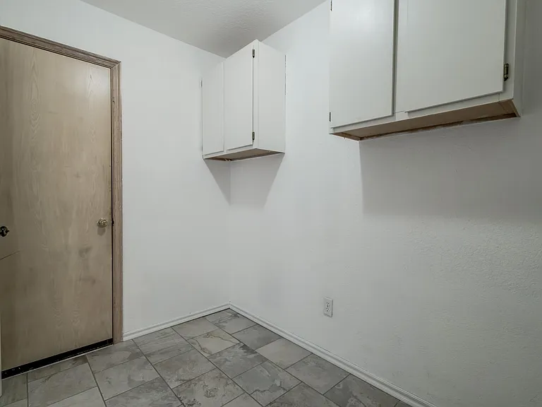 1812 Pebble Creek Blvd — Photo 13