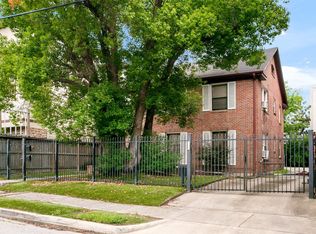 1821 Oakdale St #A, Houston, TX 77004