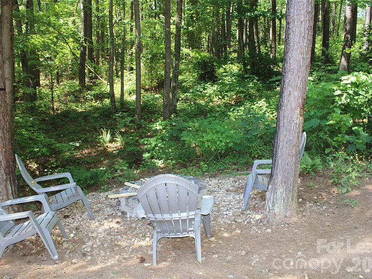 4181 Palm Dr — Photo 32
