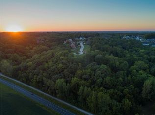 66 Castle Bluff Dr, Saint Charles, MO 63304