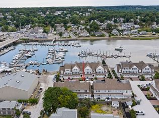 33 Central Ave Unit 9, Marshfield, MA 02050