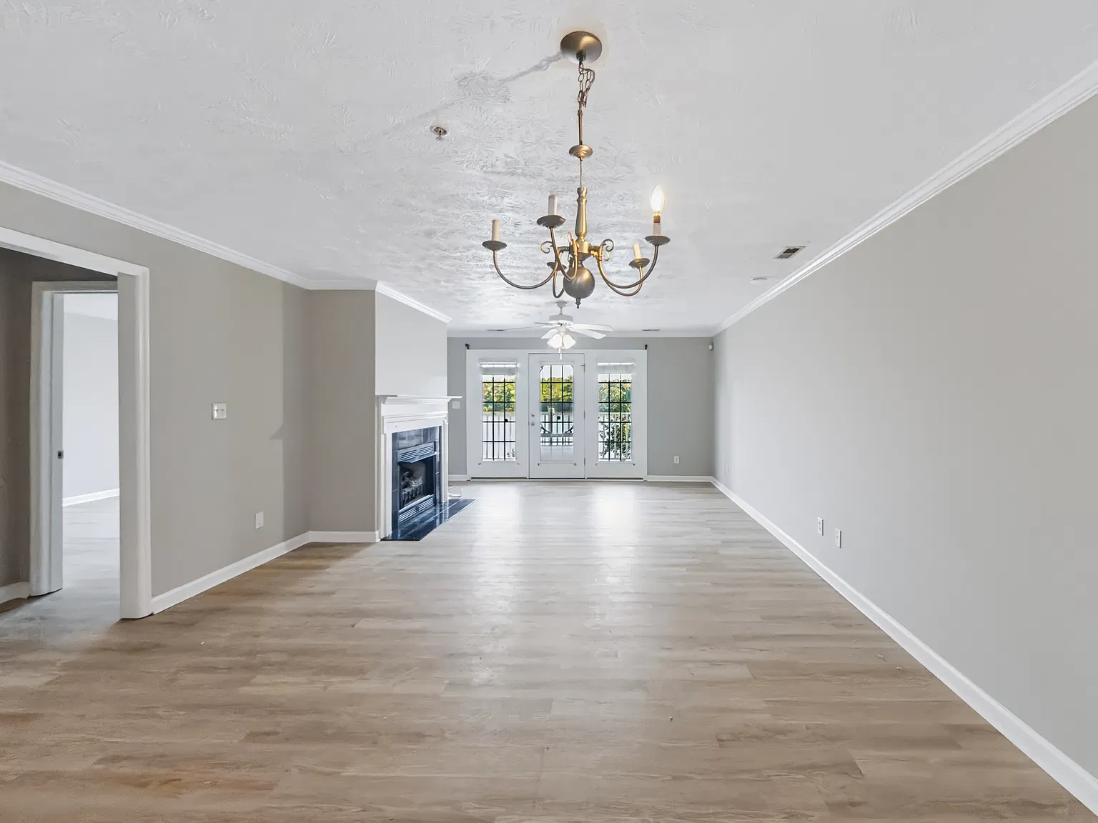 3 bed, 1456 sqft, $1,700 — Photo 4