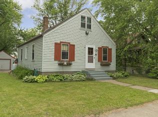 2215 E 24th St, Minneapolis, MN 55404