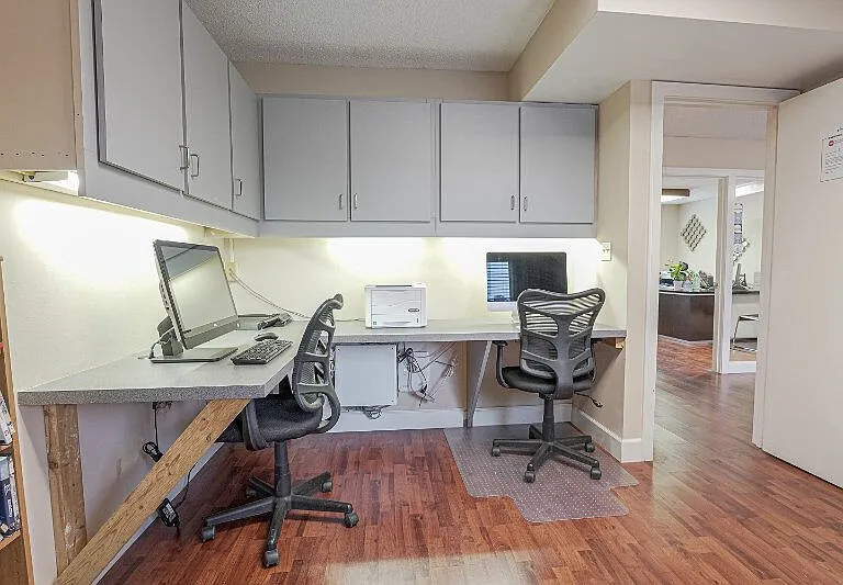 Courtyard Apartments — Photo 11
