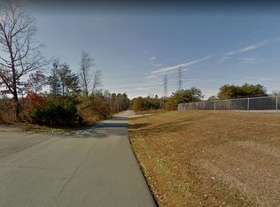 Montroyal Rd, Winston salem, NC 27045