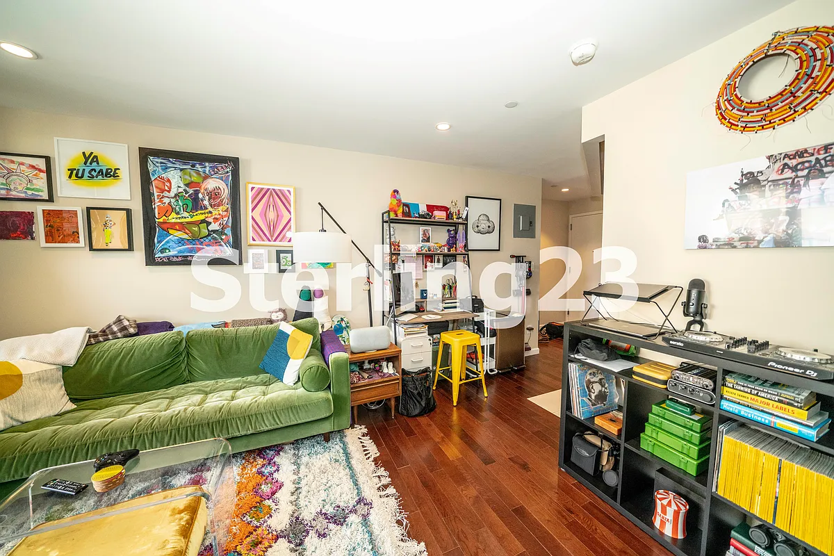 Building Photo - 45 Hinckley Pl #4B