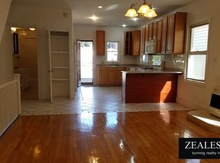 423 E 7th St #2B, Brooklyn, NY 11218
