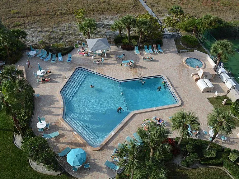 1230 Gulf Blvd #1803 — Photo 16