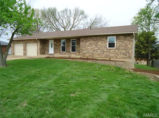 721 Leolia Dr, Arnold, MO