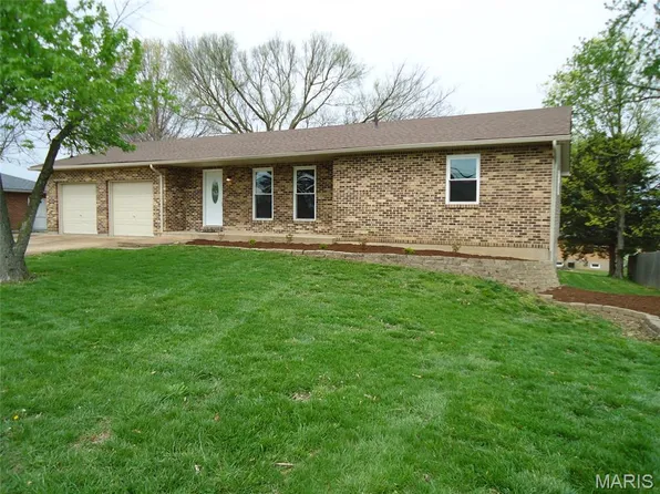 721 Leolia Dr, Arnold, MO 63010