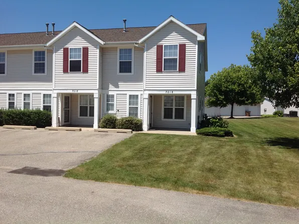 7016 S Cannon Place Dr, Rockford, MI 49341