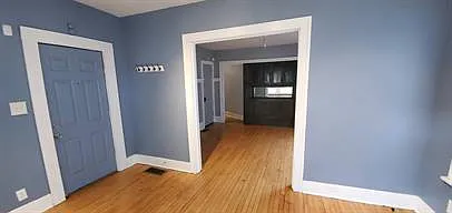 222 Logan Ave N #1 — Photo 11