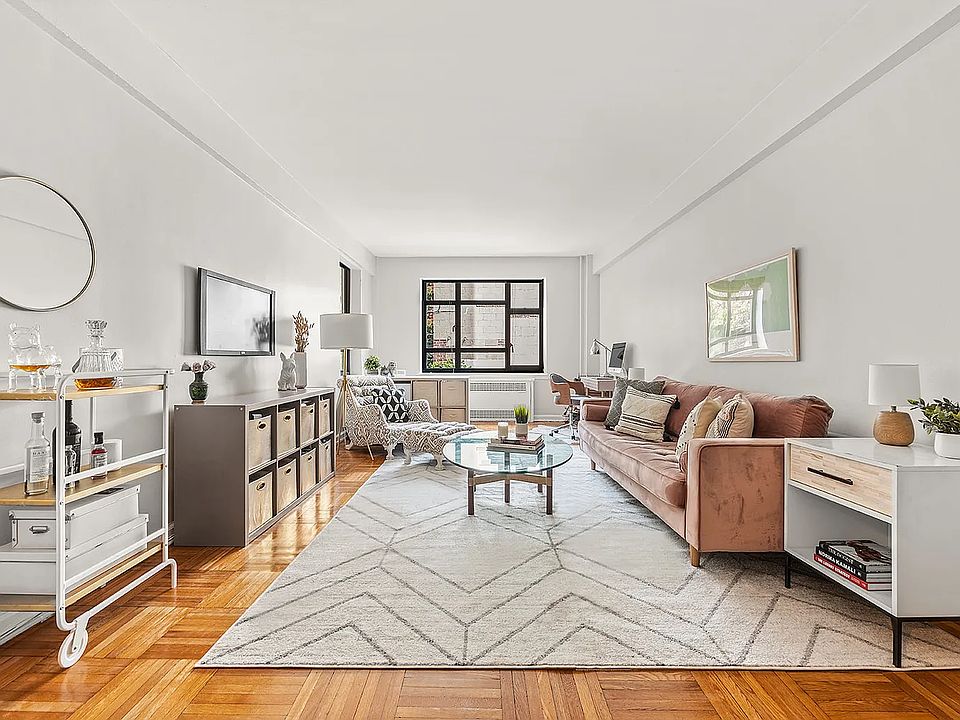 1st image of 100 Remsen St APT 1F