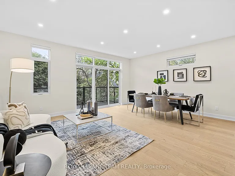 498 Wentworth Ave — Photo 8