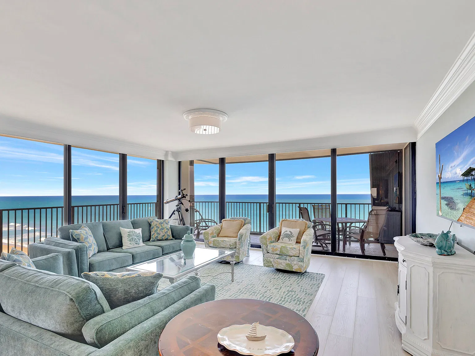 Tequesta Towers — Photo 4