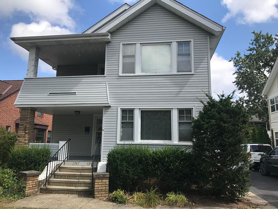 1st image of 2247 Woodward Ave #Up
