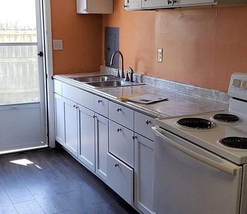 5th image of 2931 Baybrook St
